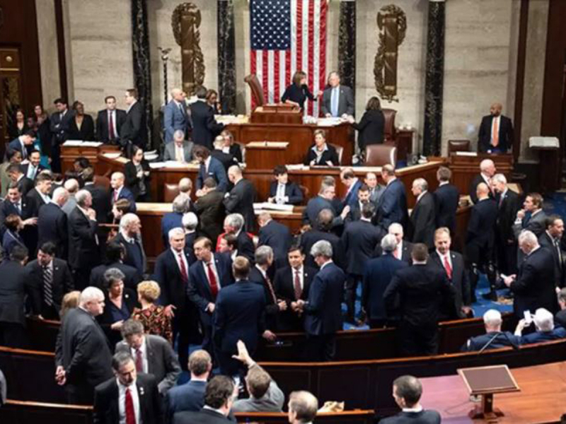 Сенат США единогласно поддержал законопроект о ленд-лизе для Украины
