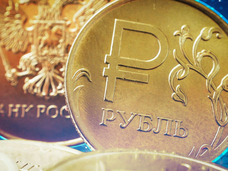 Эксперты назвали курс рубля, который «разорвет» бюджет РФ