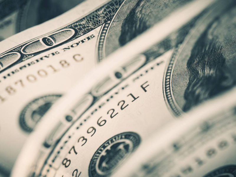 Эксперты предупредили о «ловушке» для доллара до конца мая