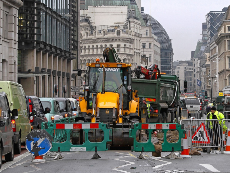 Daily Mail: в Великобритании обвинили Путина в проблемах с ремонтом дорог
