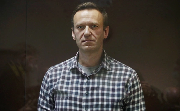 
                    Песков выступил против «хамских заявлений» о смерти Навального

                