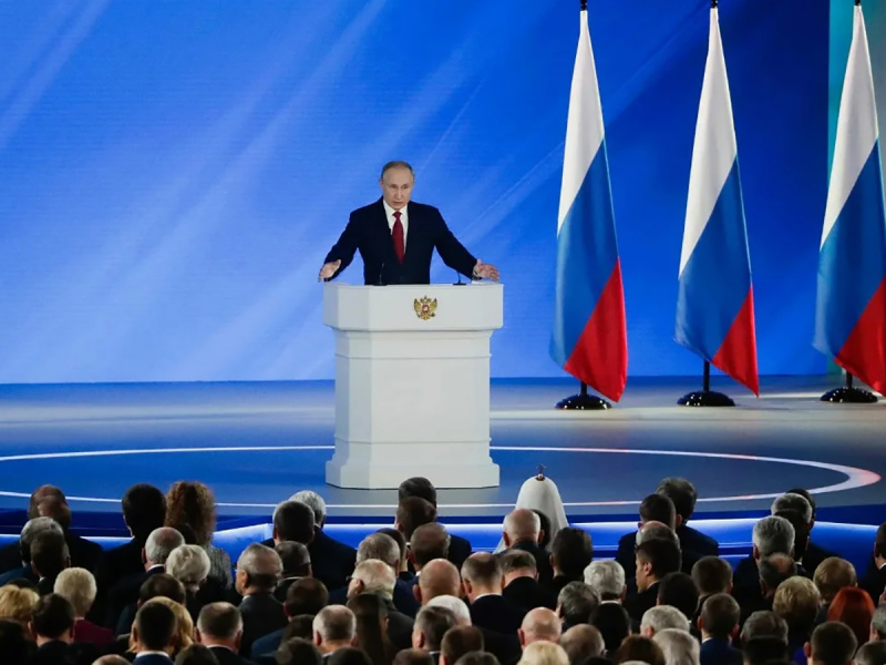 Путин дал поручение «продумать» новую схему НДФЛ для россиян с высокими доходами