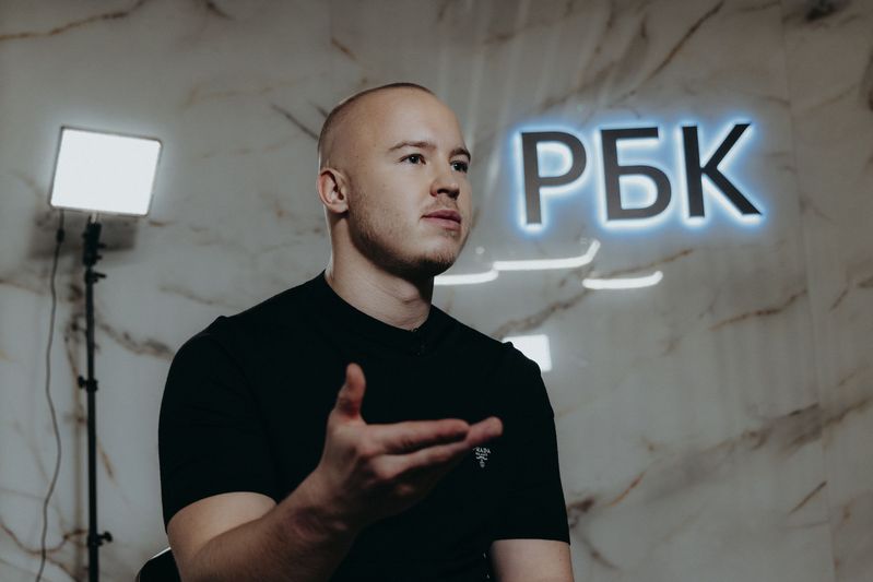 
                    Техника института ядерной физики в Петербурге арестовали за «фейки» о ВС

                