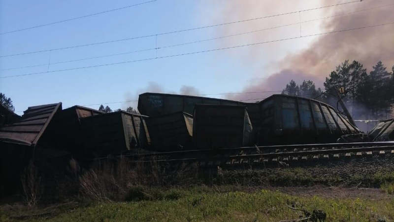 Глава Свободненского района: после схода вагонов в Приамурье возник пожар