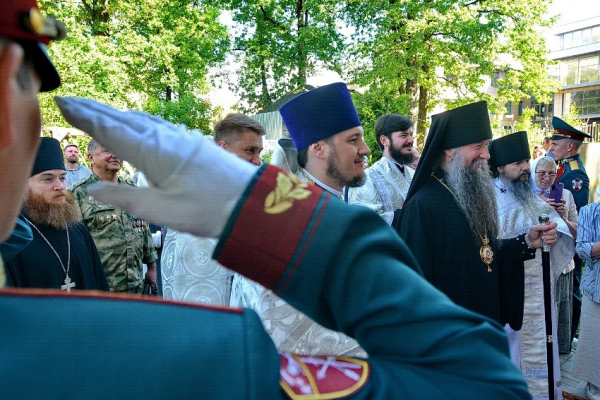 «Атеистов на войне не бывает»