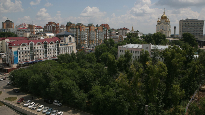 В Хабаровске из-за пожара в театре музкомедии нарушилась работа сотовых сетей