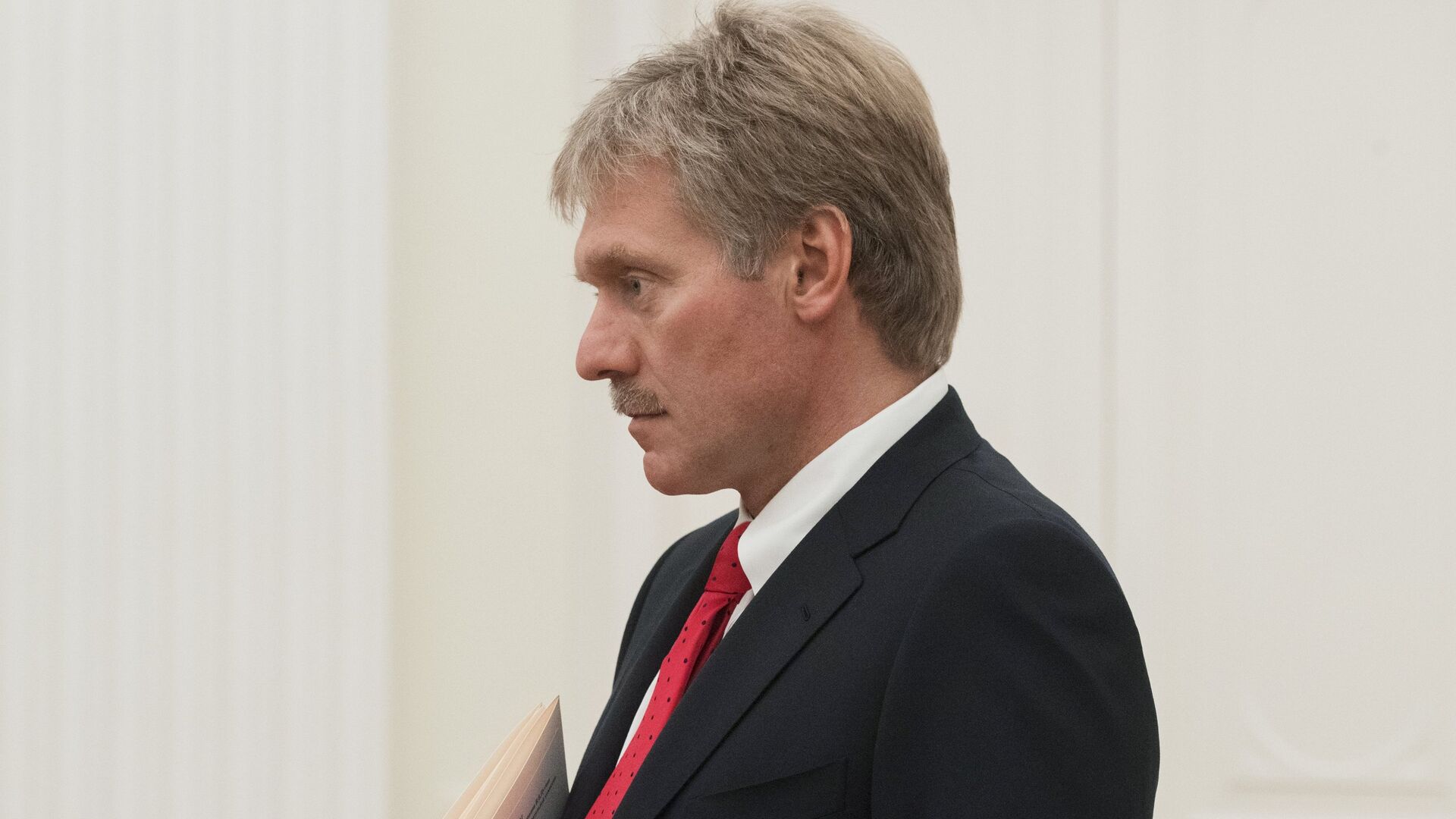 Песков заявил, что страны Евразии не допустит, чтобы их разодрали в клочья