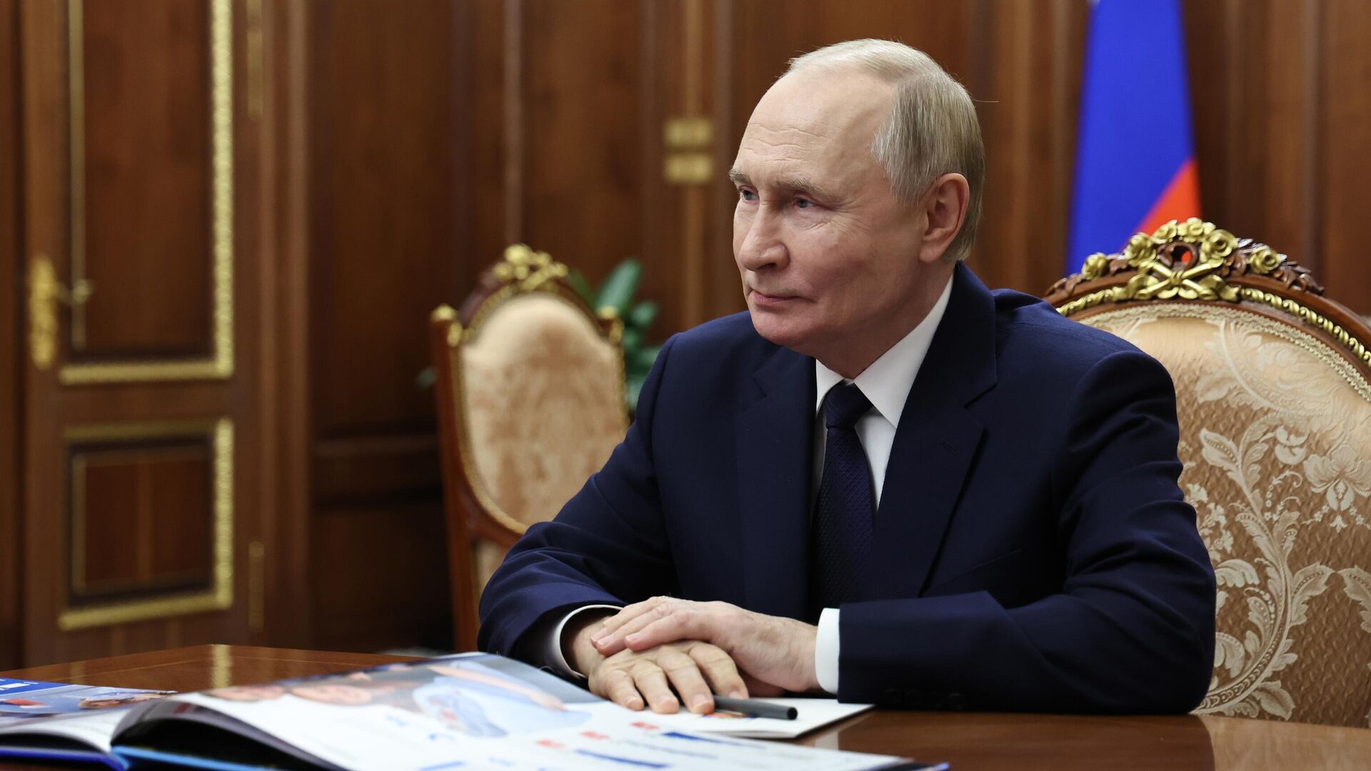 Путин отметил помощь бизнеса в благоустройстве Нового Уренгоя
