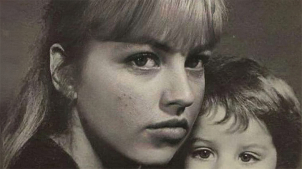 Кричал и требовал аборта! Кто такая Татьяна Иваненко, заявившая, что "ради Высоцкого умирать не будет"