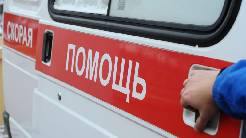 В Алчевске взрывом повреждена школа и семь квартир