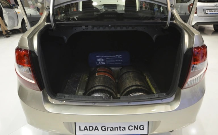 Трамп заявил, что США продолжают продавать оружие НАТО для Украины