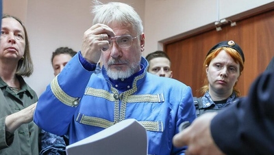 Срок огромный, столько не дают даже убийцам!