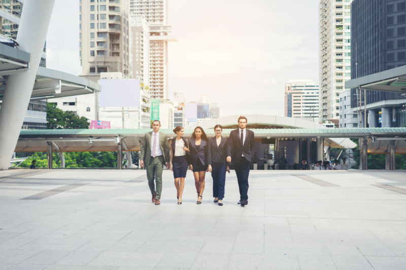 Вэнс раскритиковал и похвалил демократов после рекордно долгого шатдауна