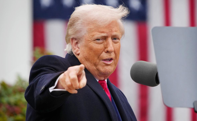 Трамп пообещал заплатить всем американцам по тыс. из денег от пошлин