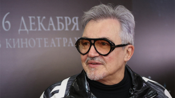 Вечеринки за закрытыми дверями, миллионы за вход: "Элитный" разврат в центре Москвы. Что дальше — сафари на людей?