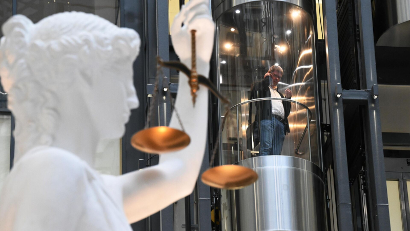 Бывшему замгубернатору Кубани Власову грозит десять лет лишения свободы