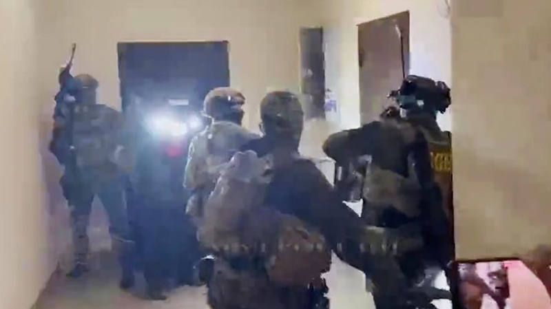 Задержание участников преступной группы, которые подозреваются в убийстве российского бизнесмена и его жены в Объединенных Арабских Эмиратах