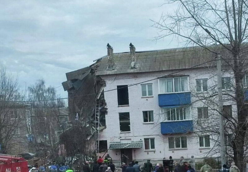 Последствия взрыва бытового газа в многоквартирном доме в Куркино Тульской области