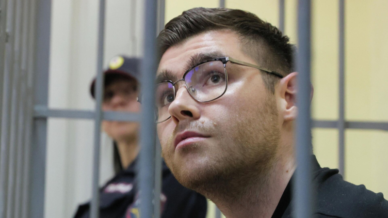 Денис Аллаяров