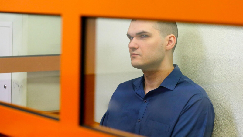 Евгений Серебряков, обвиняемый в подрыве автомобиля полковника Вооруженных сил РФ на севере Москвы летом 2024 года, во время заседания 2-го Западного окружного военного суда