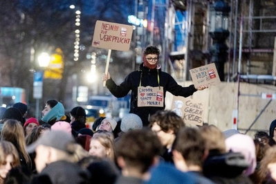 Спящая красавица немецкого пацифизма пробуждается