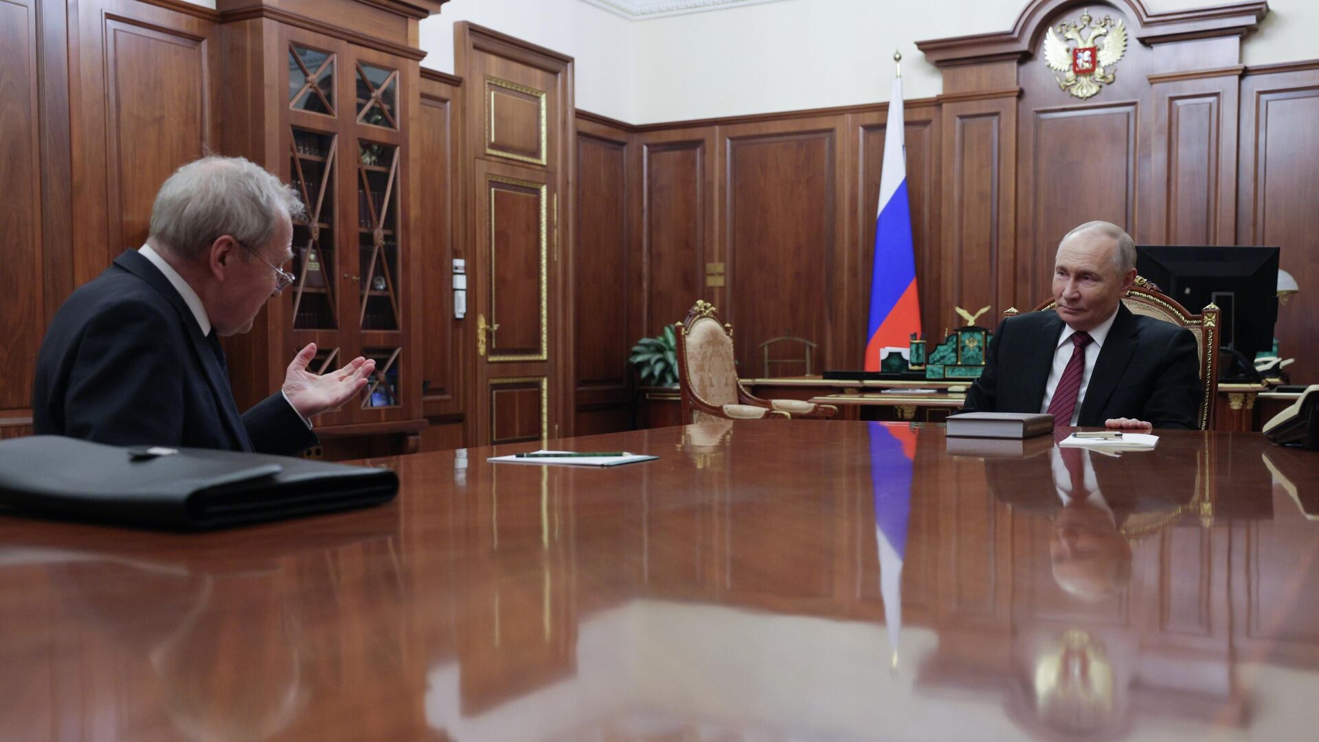 Путин назвал принимаемые Госдумой законы хорошими