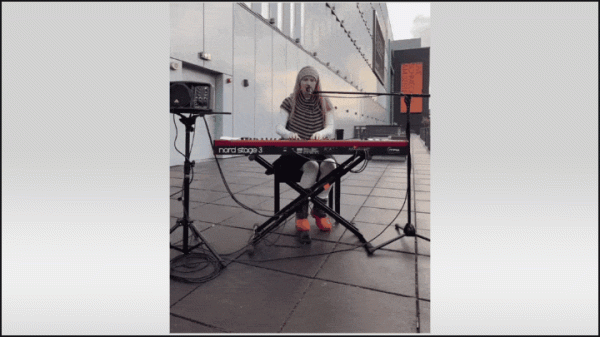 Вот это поворот! Испанцы угробили бизнес беглого комика: "Приходишь – у них сиеста"