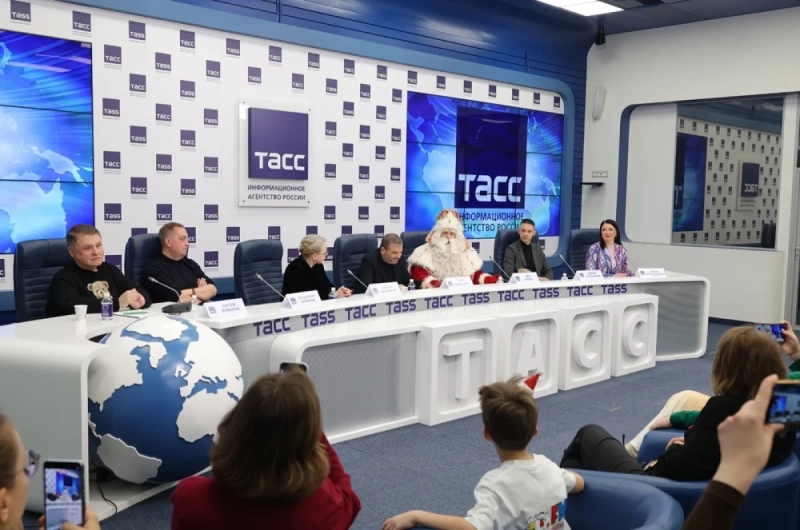 Добрая дорога. Дед Мороз отправляется в традиционное путешествие