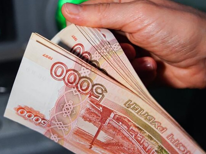 Госдума повысила штрафы за навязывание услуг до полумиллиона рублей