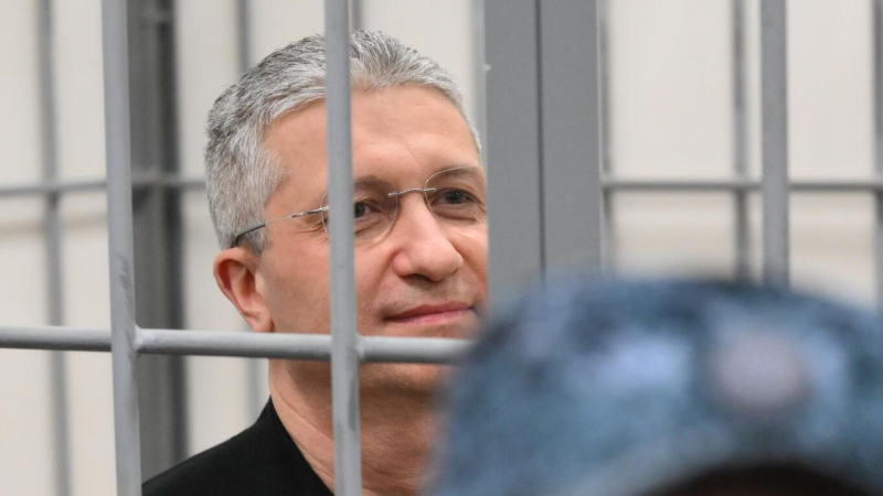 Тимур Иванов во время оглашения приговора в суде