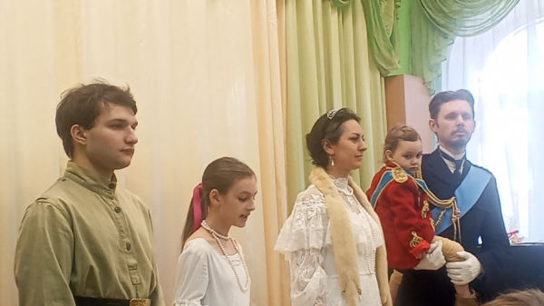 В Петергофе отметили именины Цесаревича Алексия В Петергофе отметили именины Цесаревича Алексия