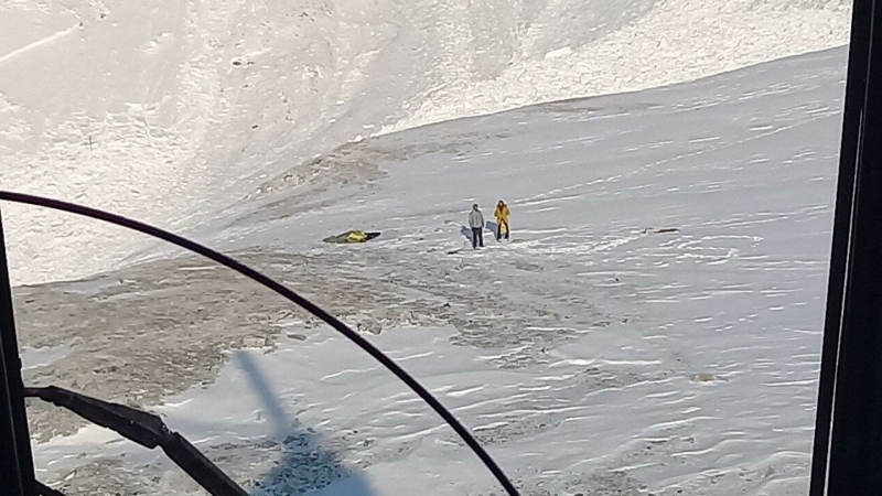 Двоих пострадавших при сходе лавины в Бурятии туристов госпитализировали